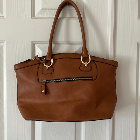 Handbag - Picture 2 of 8